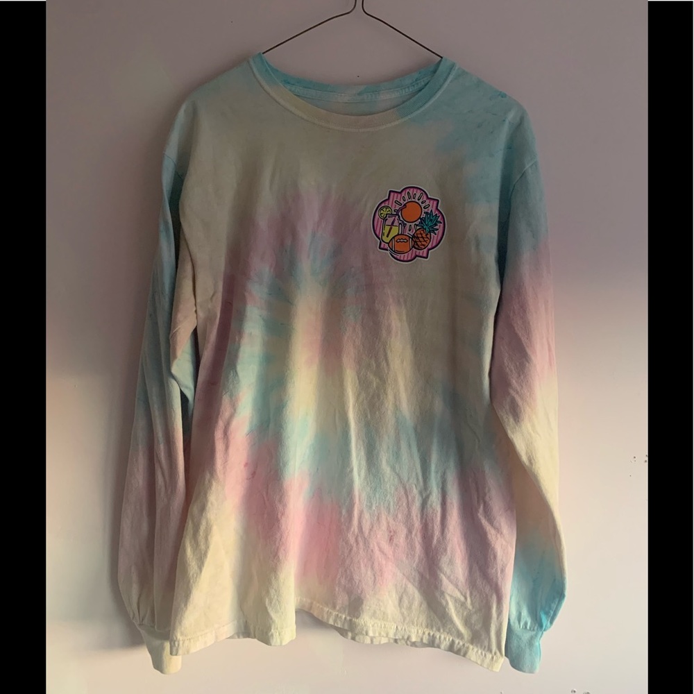 Tie dye long sleeve t-shirt
